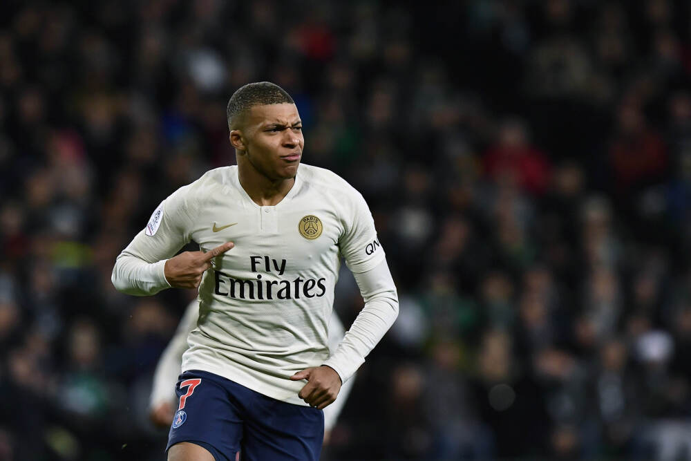 揭秘“微生物之父”路易·巴斯德: 他如何用科学改变了我们的世界